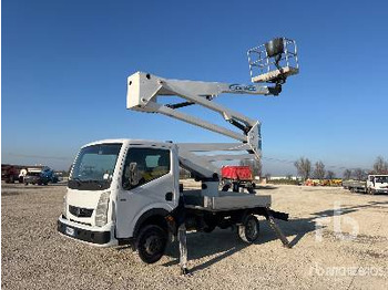 Camion avec nacelle RENAULT Maxity 110