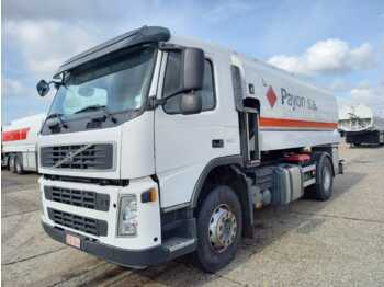 Camion citerne VOLVO FM