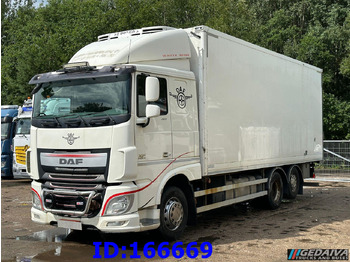 Camion frigorifique DAF XF 106 460