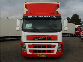 Camion porte-conteneur/ Caisse mobile Volvo FM 9.310 + Euro 5 + Manual + Horse transport: photos 2