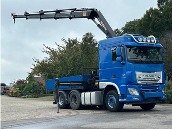 Camion grue DAF XF 460