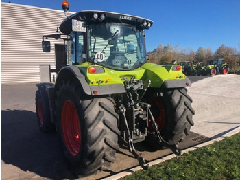 Tracteur agricole CLAAS arion 630 cis t4 CIS: photos 3