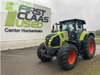 Tracteur agricole CLAAS Axion 810