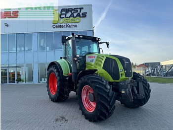 Tracteur agricole CLAAS Axion 810