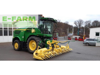 Ensileuse JOHN DEERE 8400