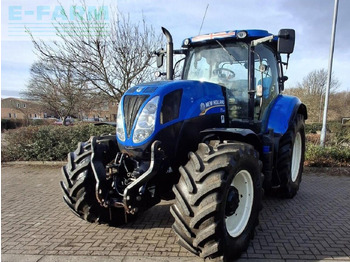 Tracteur agricole NEW HOLLAND T7.200