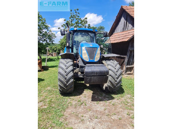 Tracteur agricole NEW HOLLAND T7050