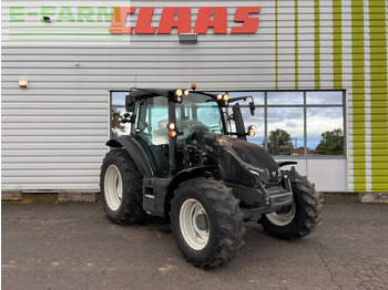 Tracteur agricole VALTRA