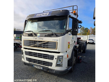 Camion VOLVO FM12