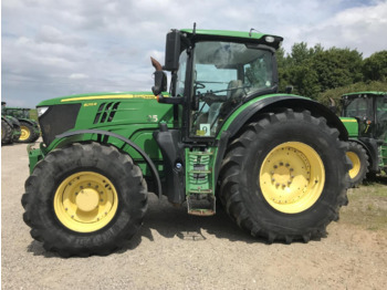 Tracteur agricole JOHN DEERE 6215R