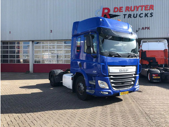 Tracteur routier DAF CF 400