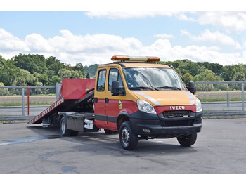 Remorqueuse IVECO Daily 70c17