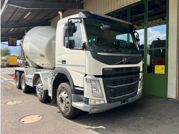 Camion malaxeur VOLVO FM 450