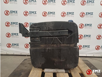 Système de carburant pour Camion Iveco Occ AdBlue tank Iveco: photos 2 Système de carburant pour Camion Iveco Occ AdBlue tank Iveco: photos 2