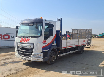 Camion plateau DAF