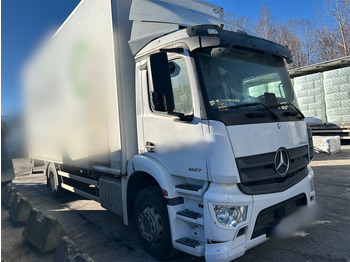 Camion fourgon MERCEDES-BENZ: photos 2