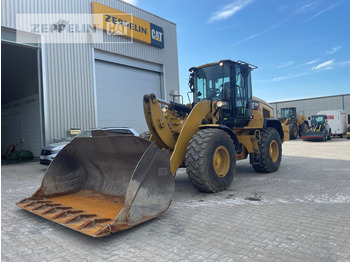 Chargeuse sur pneus CATERPILLAR 938M