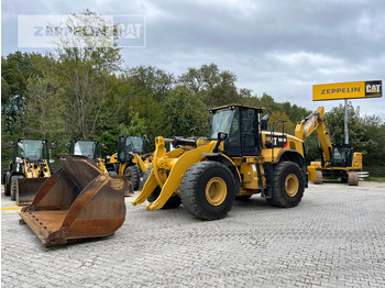 Chargeuse sur pneus CATERPILLAR 966M