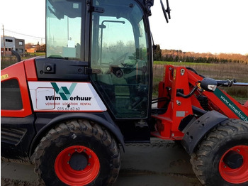 Chargeuse sur pneus KUBOTA R090