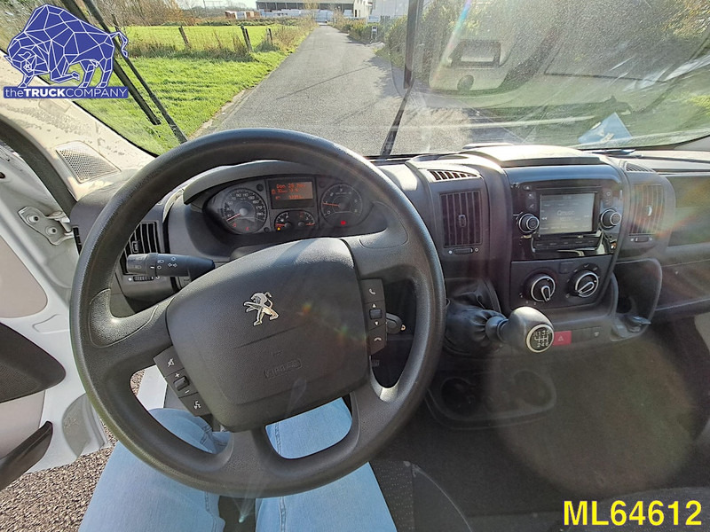 Fourgon utilitaire Peugeot Boxer 2.0 Euro 6: photos 10