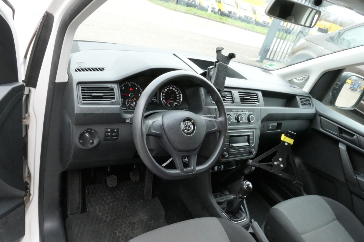 Fourgonnette VW Caddy 2.0 TDI 4Motion Klima Werkstatteinbauten T: photos 10