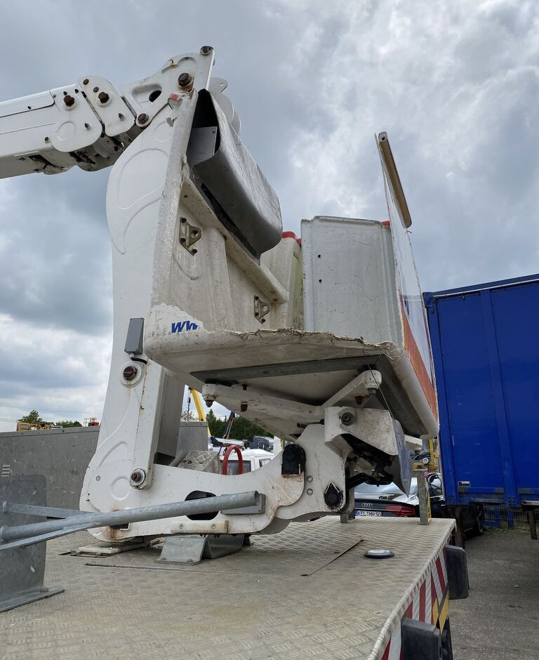 Camion avec nacelle IVECO EUROCARGO 150/280: photos 11