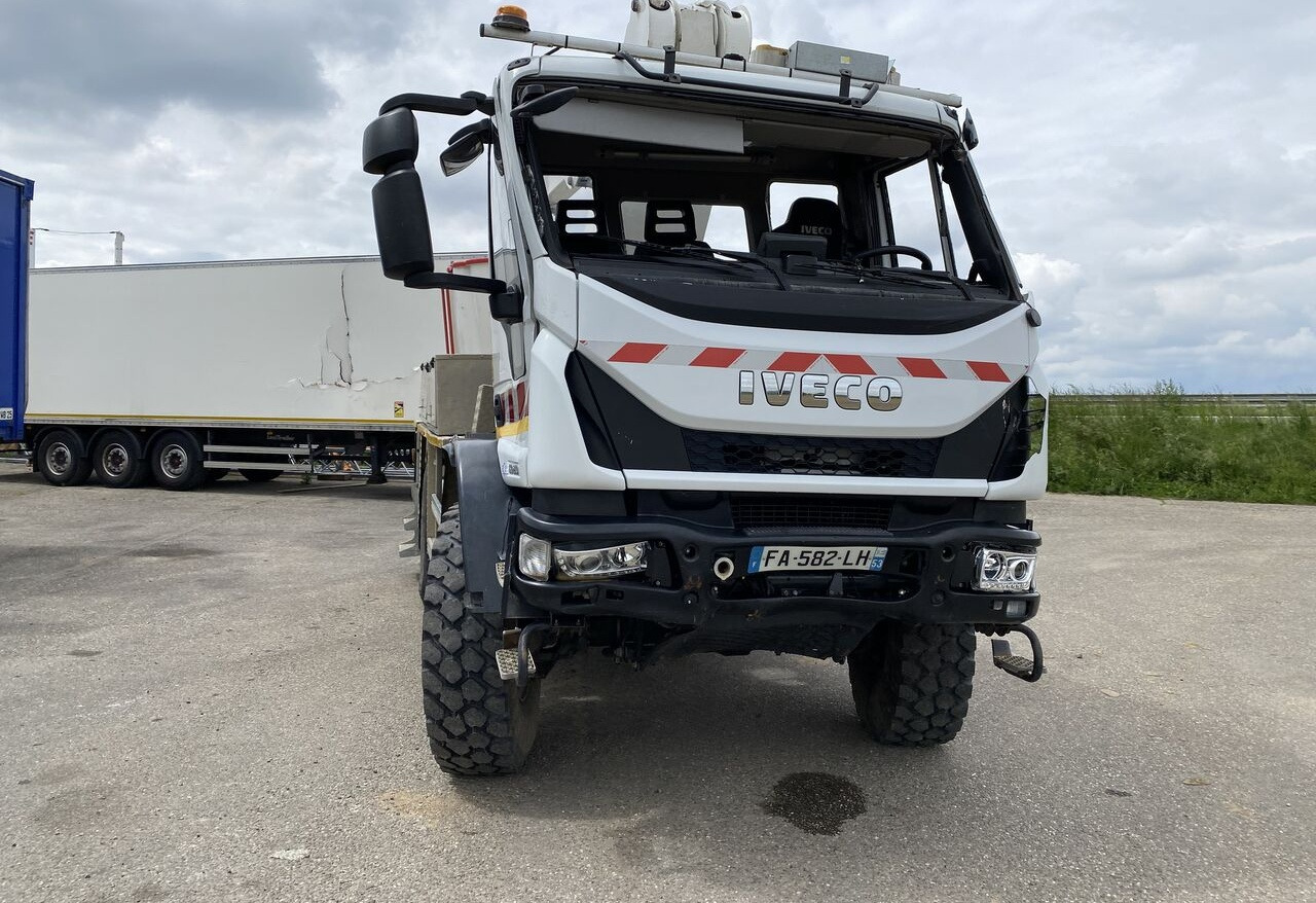 Camion avec nacelle IVECO EUROCARGO 150/280: photos 45