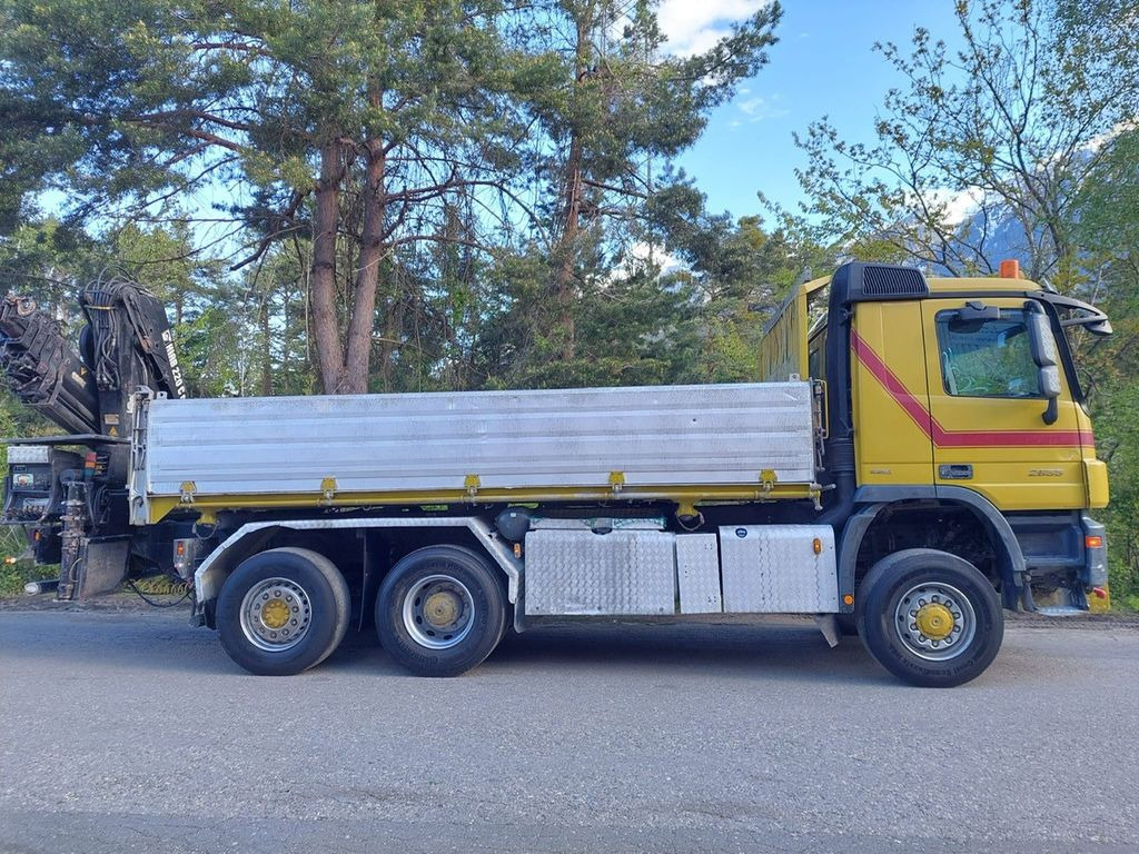 Crédit-bail de Mercedes-Benz Actros 2655 V8 6x4/4,E5,EPS,Kipper+Kran Hiab 220  Mercedes-Benz Actros 2655 V8 6x4/4,E5,EPS,Kipper+Kran Hiab 220: photos 6