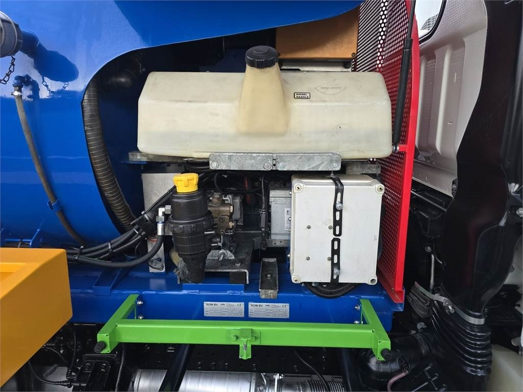 Camion hydrocureur Mitsubishi ROM SMART COMBI WUKO HOT WATER FOR CLEANING SEWAGE: photos 25