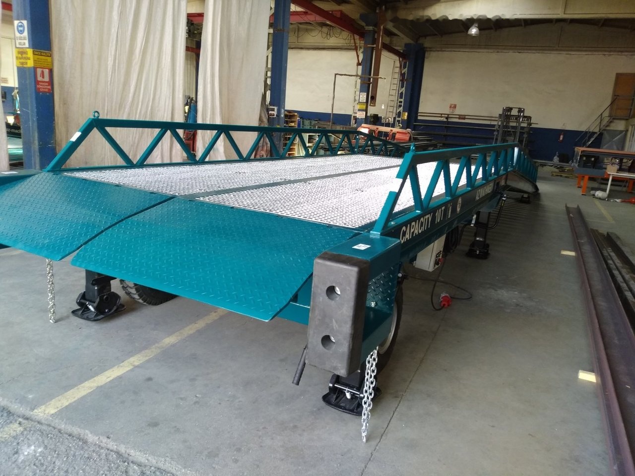 Rampe de chargement neuf AZ RAMP STAR-10-XL mobile loading ramp: photos 8