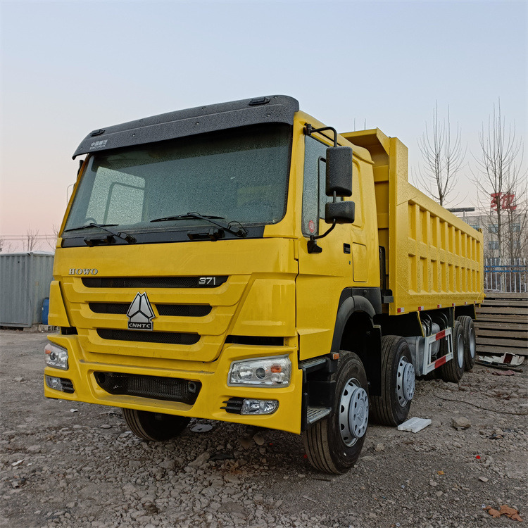 Camion benne HOWO HOWO 8x4 371-Yellow Tipper: photos 9 Camion benne HOWO HOWO 8x4 371-Yellow Tipper: photos 9