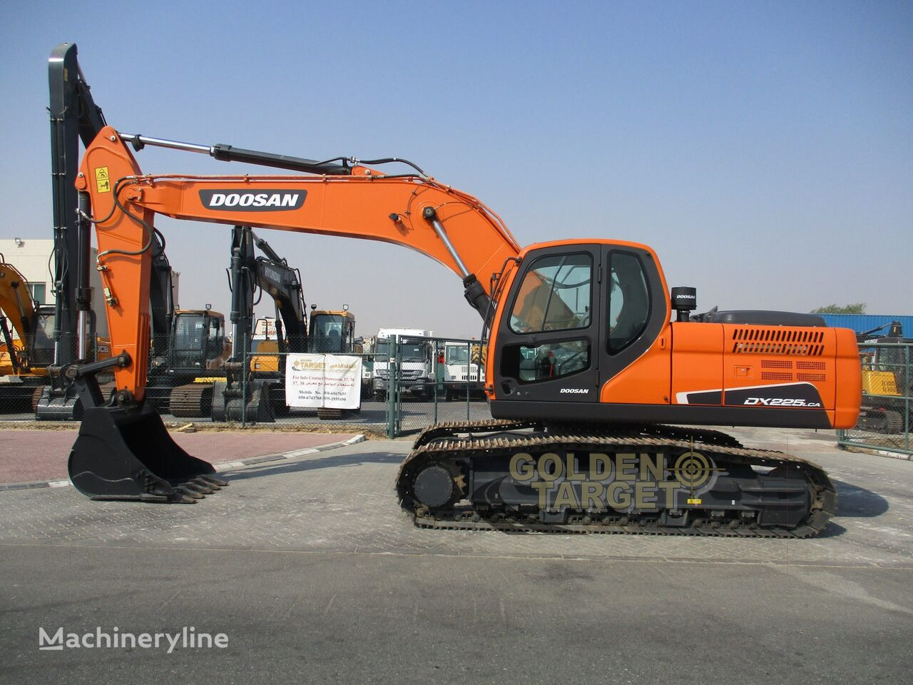 Pelle sur chenille Doosan DX225LCA-2: photos 6