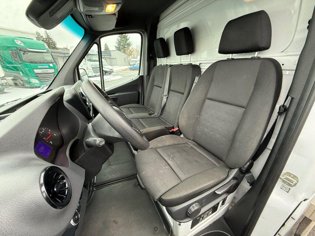 Fourgon utilitaire Mercedes-Benz Sprinter 514 CDi: photos 8