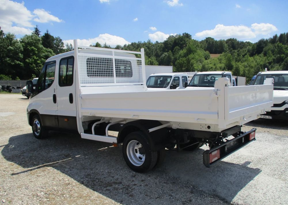 Crédit-bail de  Iveco Daily 35C13 Brygadówka wywrotka 35-130 kiper doka Dubel Iveco Daily 35C13 Brygadówka wywrotka 35-130 kiper doka Dubel: photos 12