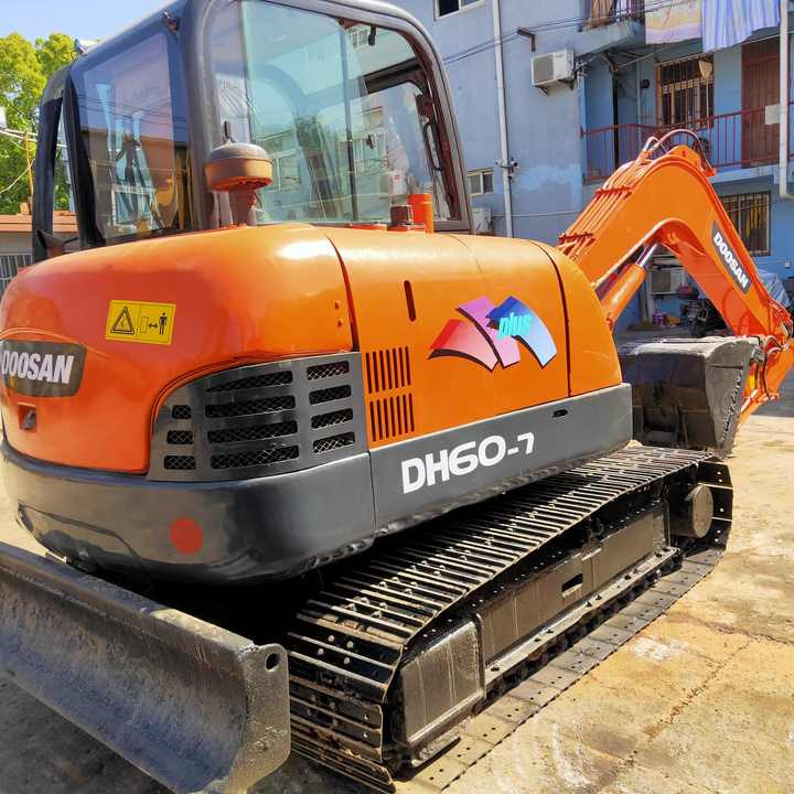 Pelle sur chenille Awesome Performance Korea Imported Small Scale Used Doosan Dh60 Dh55  Dh150 Dx60 Dx225 Excavator: photos 6