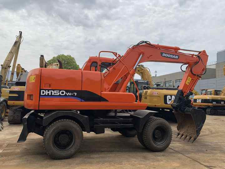 Pelle sur chenille Used excavator doosan dh150  excavators machinery doosan dx60 dx80 dx75 dx225 Good Condition Low price: photos 7