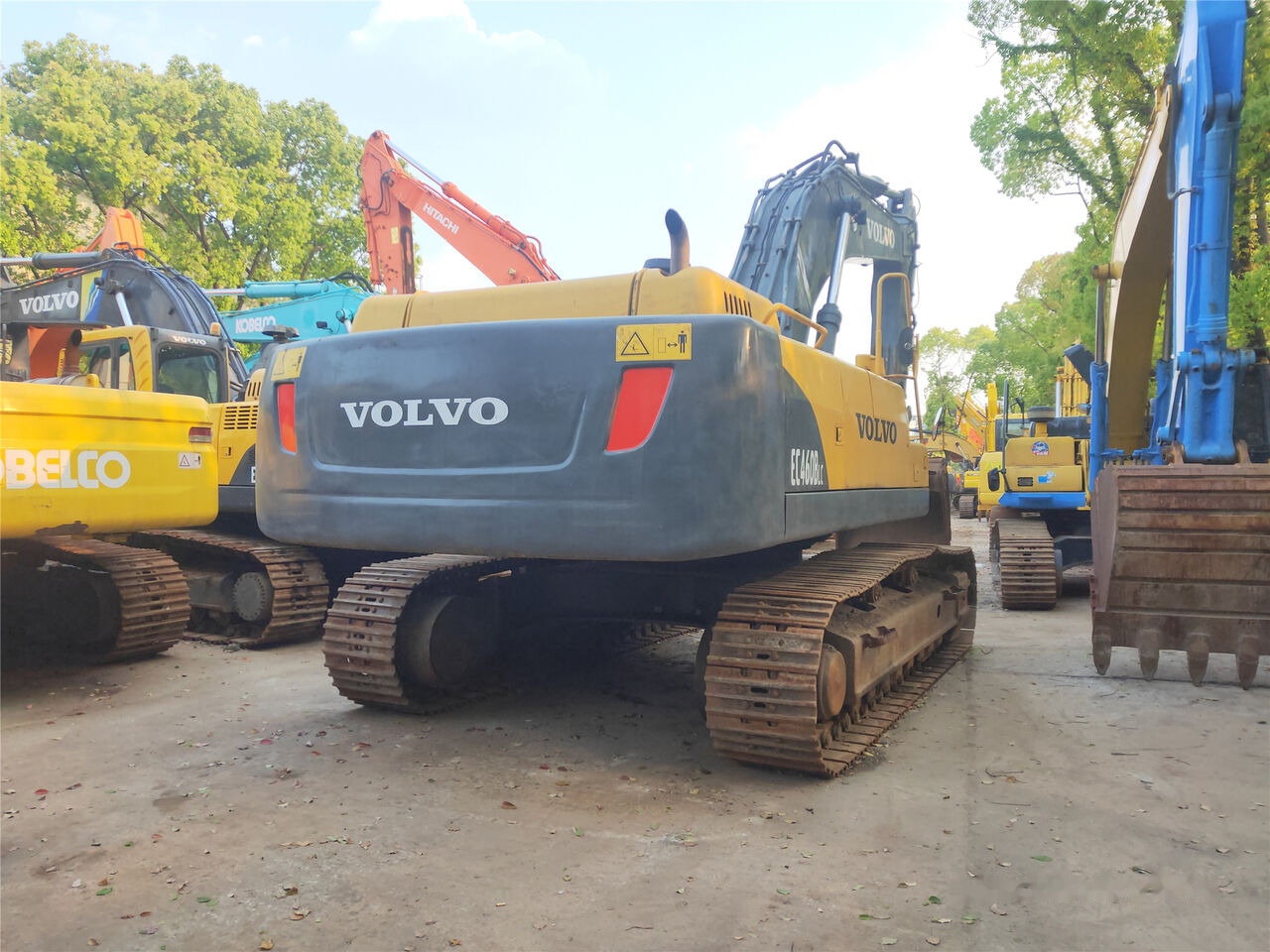 Pelle sur chenille Volvo EC460BLC: photos 6