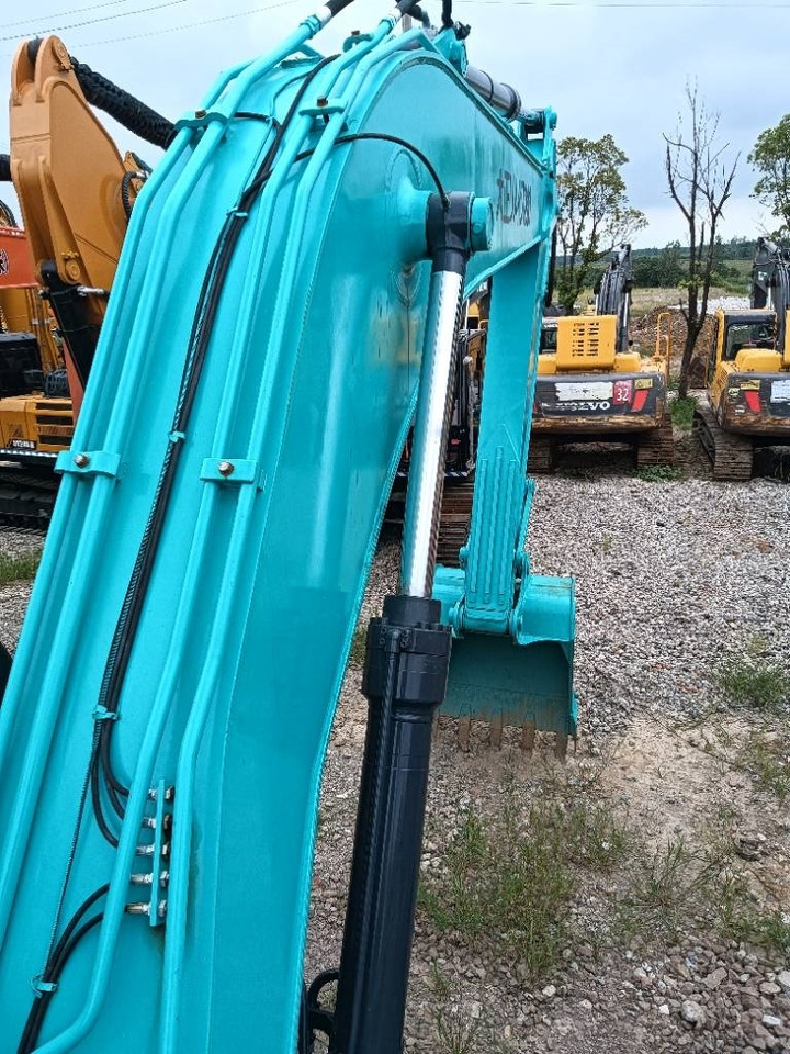 Pelle sur chenille Kobelco SK 210: photos 7