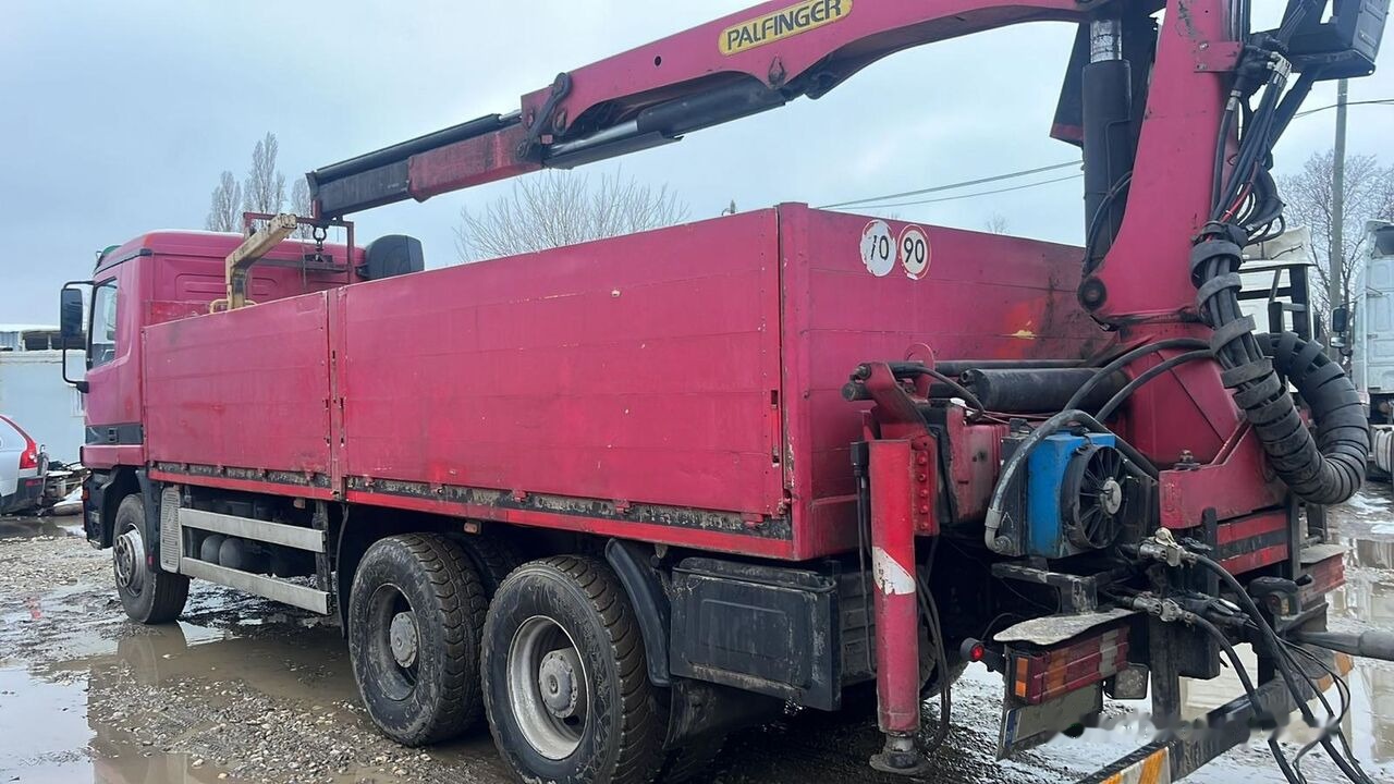 Camion grue, Camion plateau Mercedes-Benz Actros MP1 6x4 + Palfinger Krane: photos 8