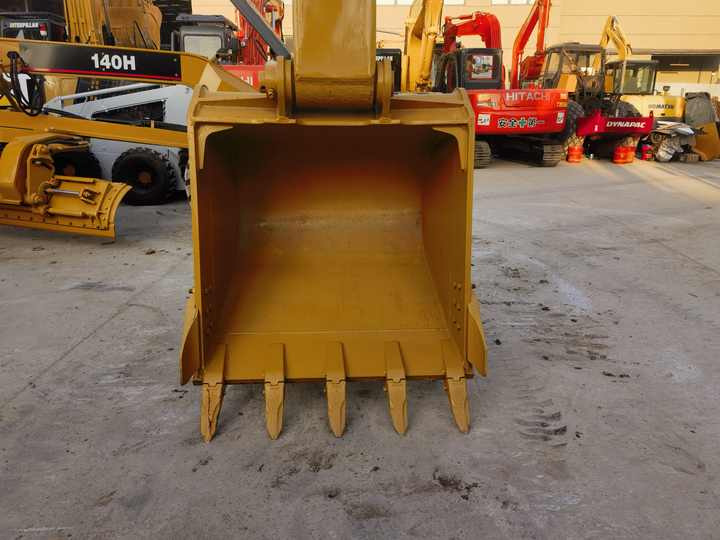 Pelle Second Hand used Caterpillar Cat 336D2 with best working condition and good performance for sale: photos 6