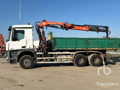 Camion plateau, Camion grue MERCEDES-BENZ AROCS 2843 6x4 COE w/ 2013 Atlas 172.E3 crane: photos 8