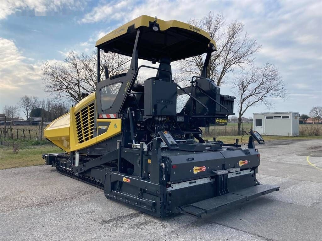 Finisseur BOMAG BF 800 C-2 S600: photos 7