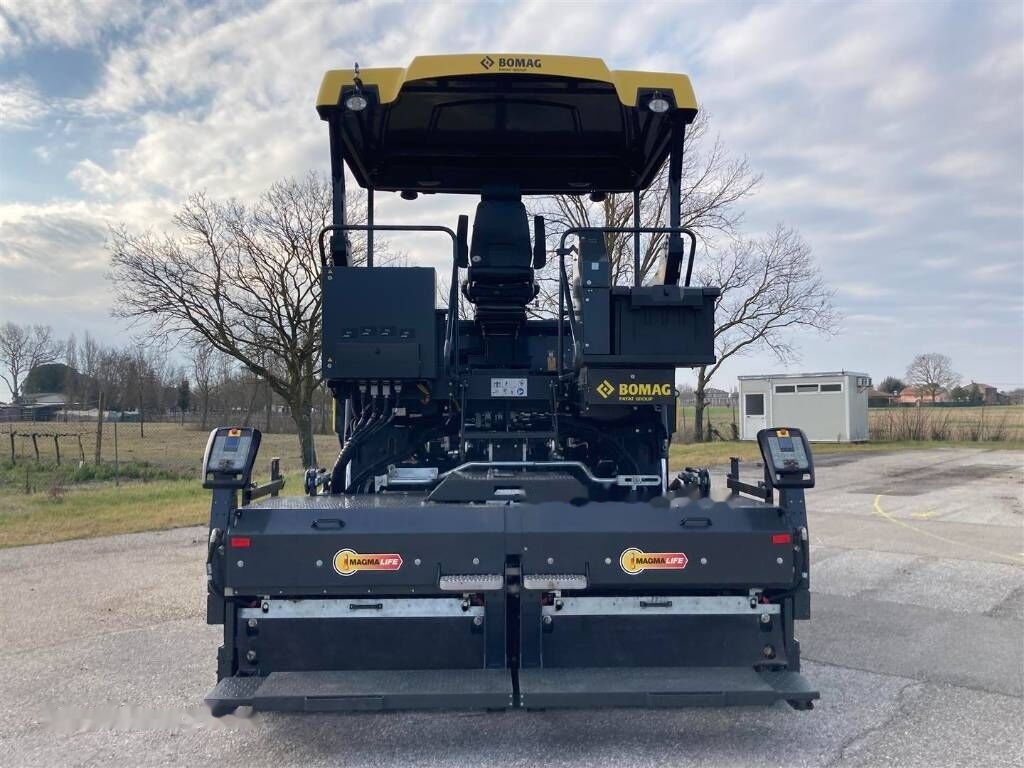 Finisseur BOMAG BF 800 C-2 S600: photos 9