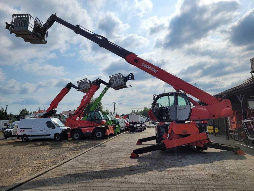 Chariot télescopique Manitou MRT 2540 Privilege - 25 m basket forks telehandler: photos 7