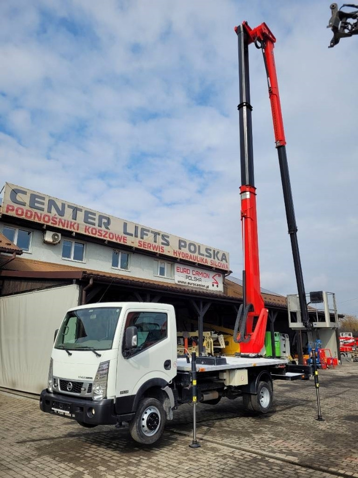 Camion avec nacelle VERSALIFT VTX240 - 24m Nissan NT400 - bucket truck boom lift: photos 7