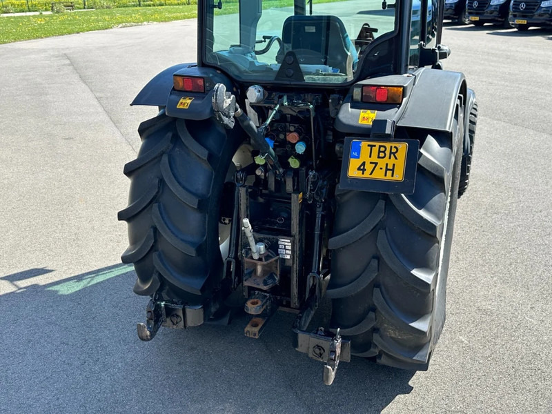 Tracteur agricole New Holland T4050N Supersteer: photos 9