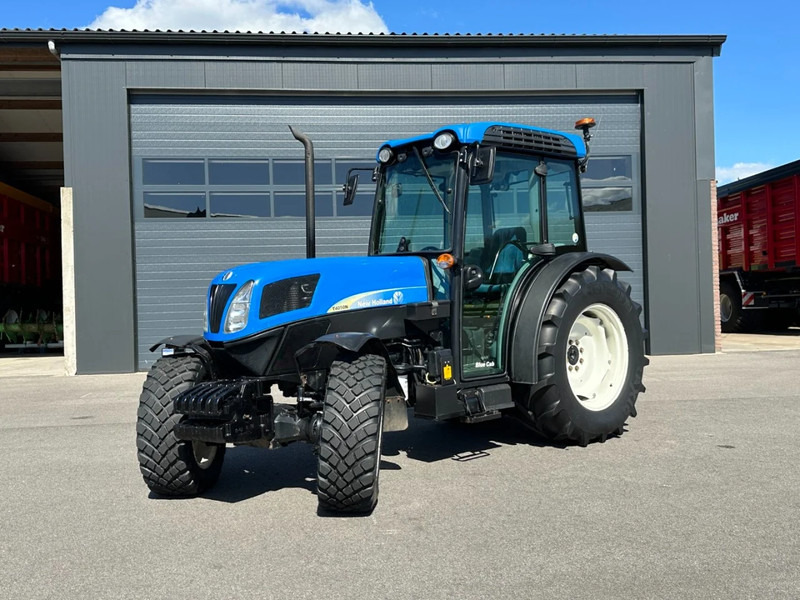 Tracteur agricole New Holland T4050N Supersteer: photos 18