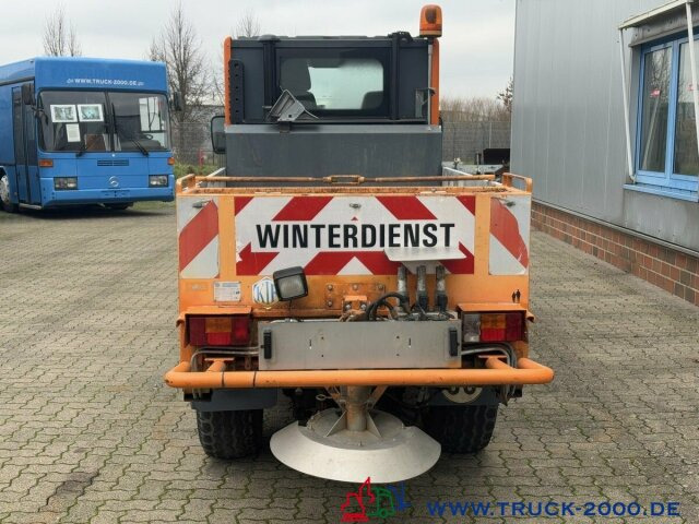 Balayeuse de voirie Multicar Tremo X56 Winterdienst Streuer + Besen NUR9769KM: photos 7