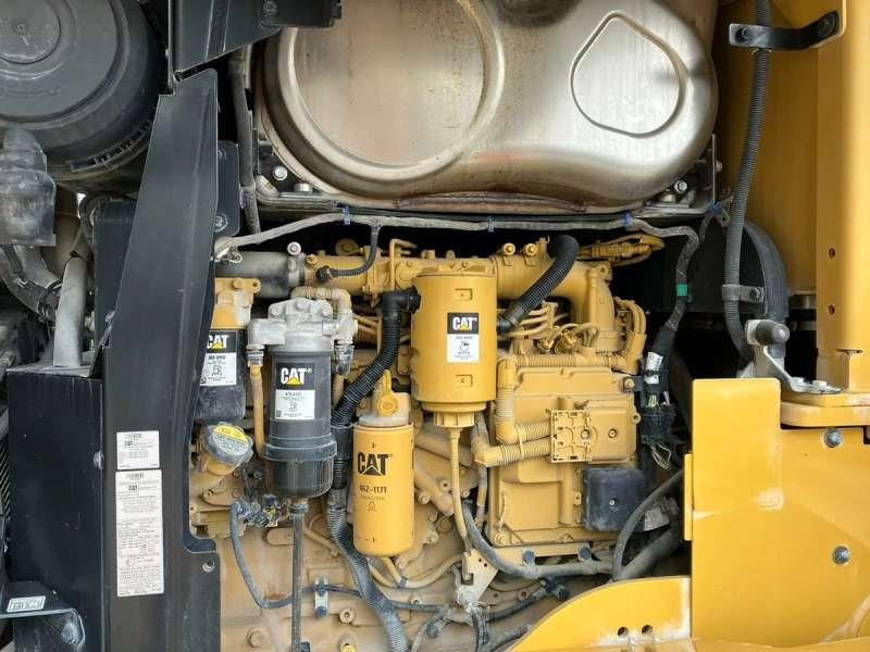 Chargeuse sur pneus Caterpillar 938M: photos 12