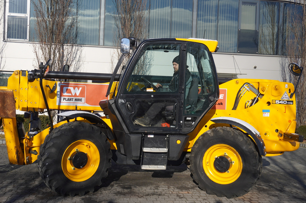 Chargeuse sur pneus JCB 540-170 Telescopic Loader / 17m / joystick: photos 30